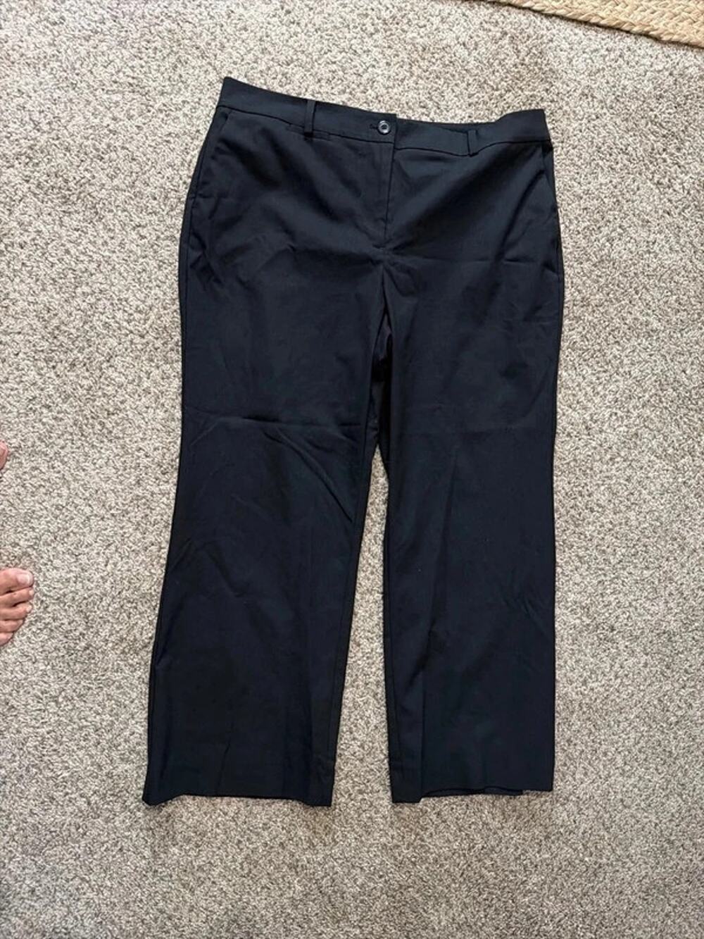 Ann Taylor black wide leg dress pants EUC 14 3215
